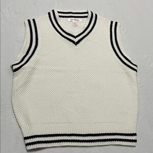 Joe Fresh V-Neck Sweater Vest in White and Black